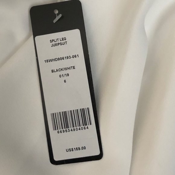 BNWT Bebe Jumpsuit - Picture 2 of 2